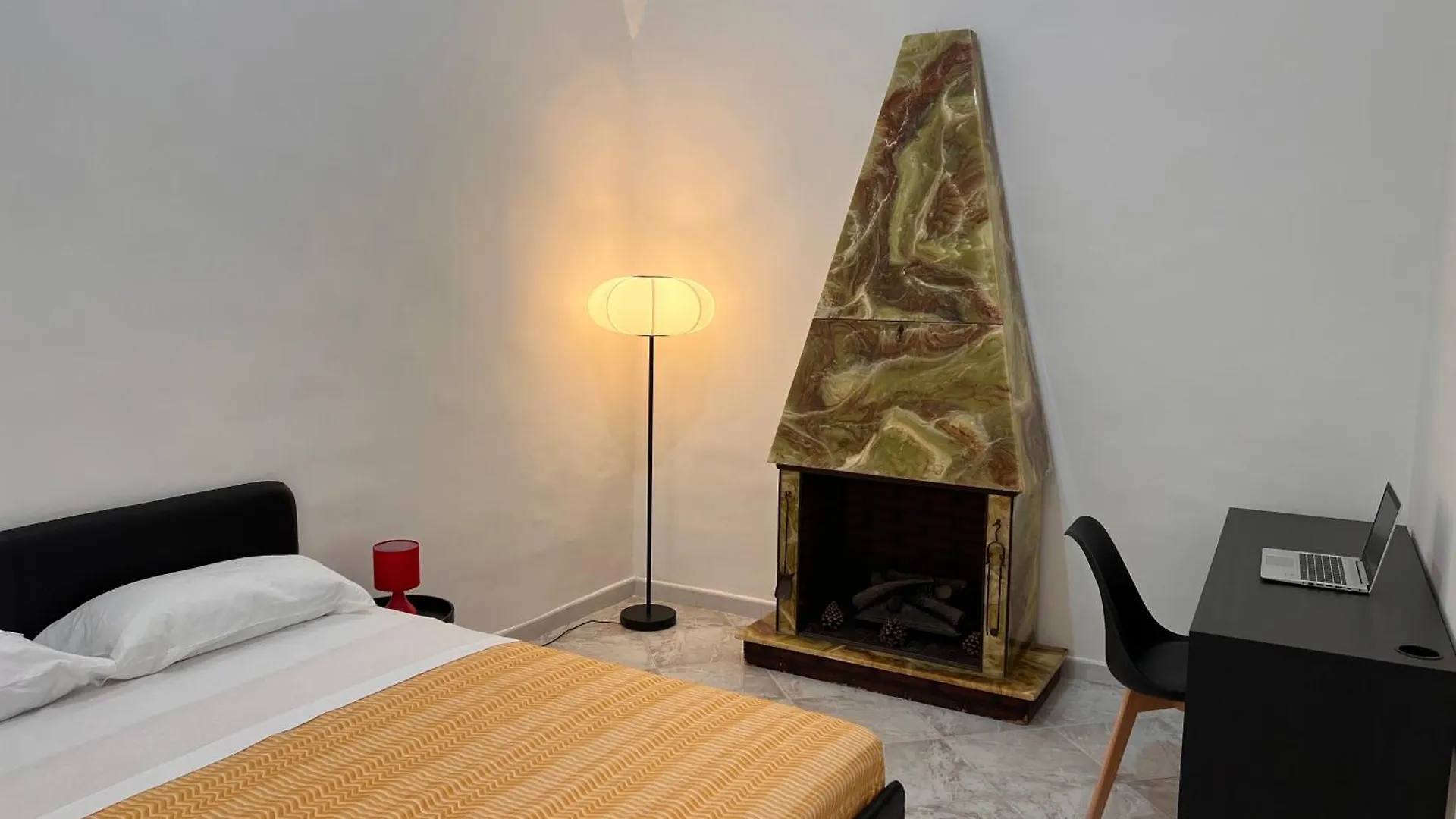 Correra 125 Apartment Naples Italy